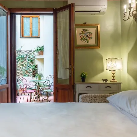 Apartment Romantic Florence